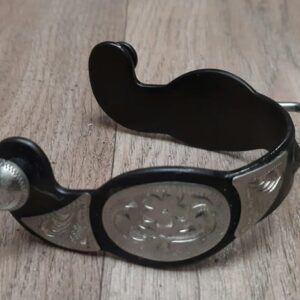 Westernové barellové ostruhy zdobené